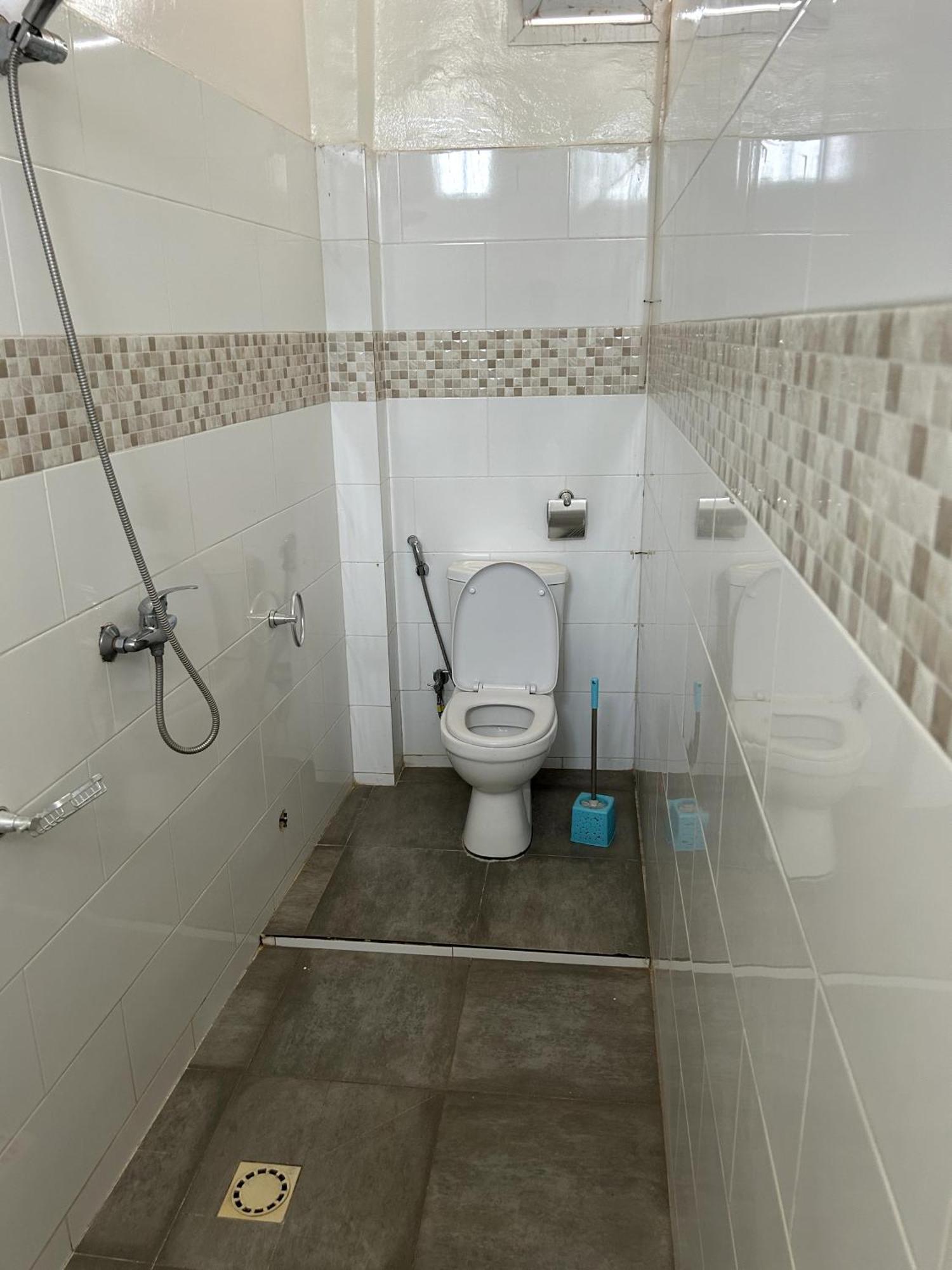 Chambre Spacieuse Avec Balcon - Salle De Bain Exterieure Privee & Breakfast Сен-Луї Екстер'єр фото